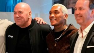 Zuffa Boxing bitta jang uchun 15 mln taklif qilgan bokschi bilan shartnomani uzaytirdi