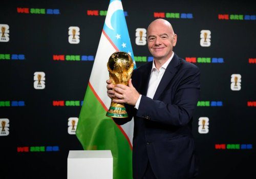 FIFA prezidenti O'zbekiston terma jamoasiga omad tiladi