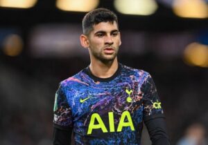 Arsenal Tottenham sardori Christian Romeroni sotib olishi mumkin